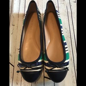 Banana Republic Bow Flats